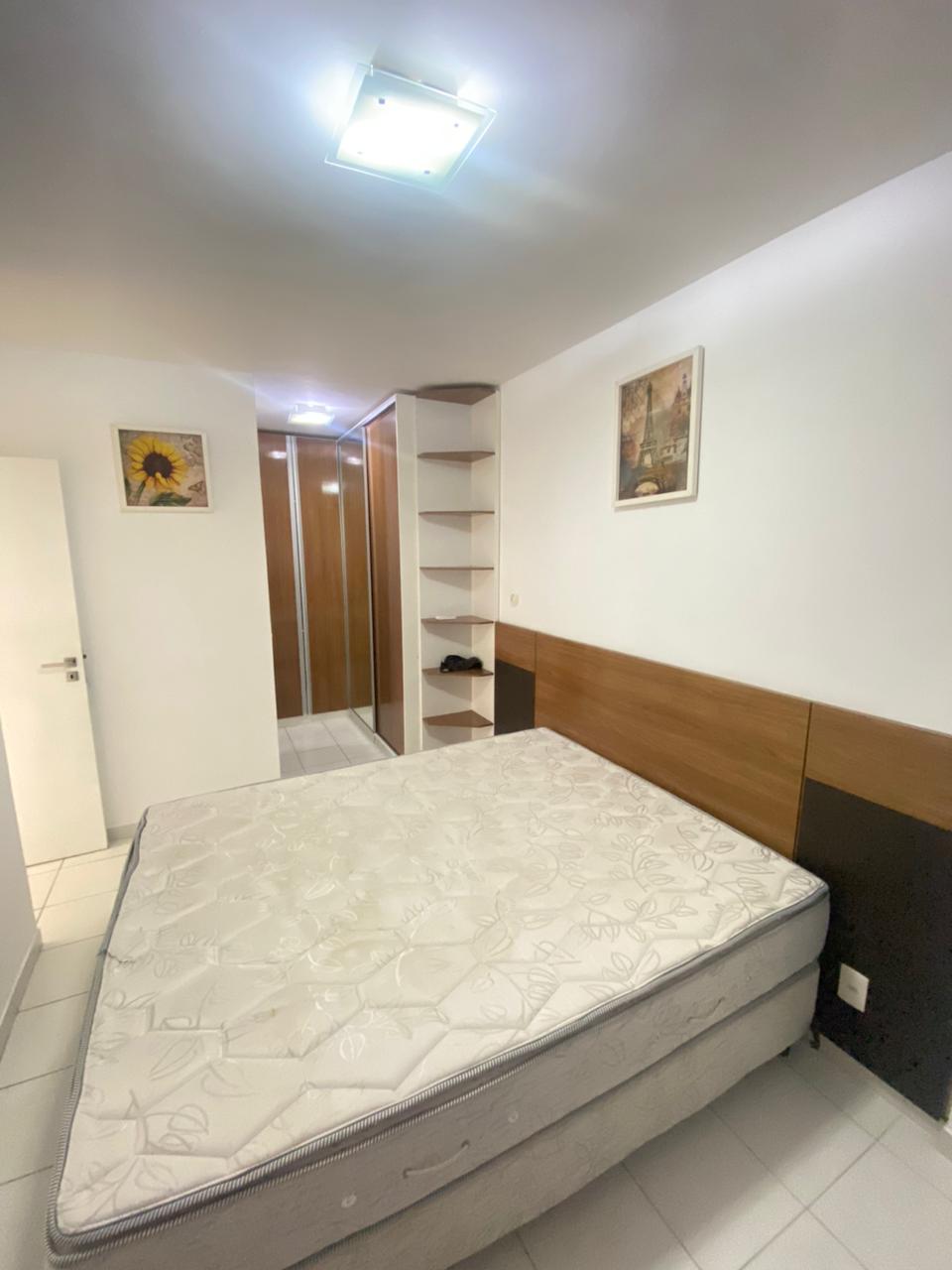 Apartamento para alugar com 2 quartos, 65m² - Foto 11