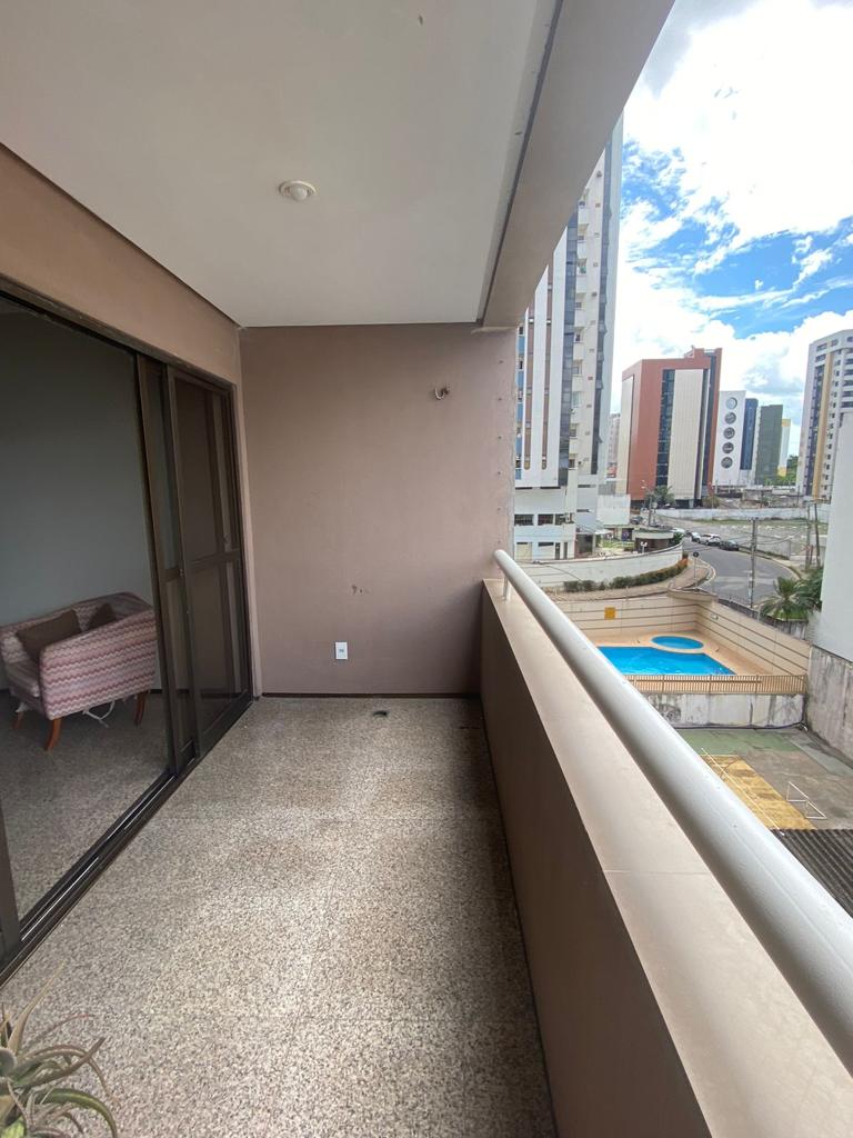 Apartamento para alugar com 3 quartos, 114m² - Foto 1