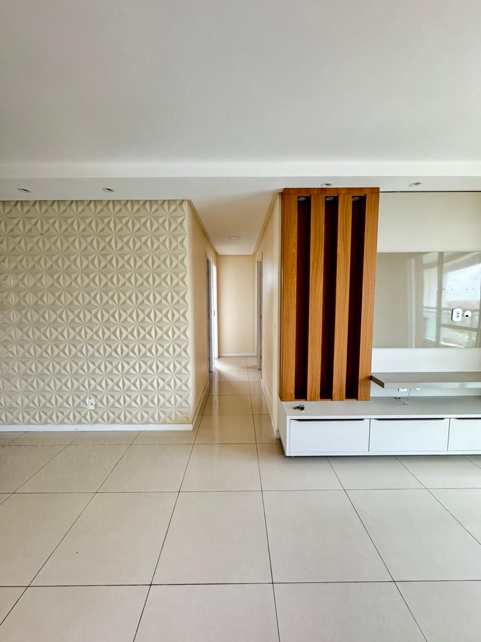 Apartamento para alugar com 3 quartos, 82m² - Foto 2