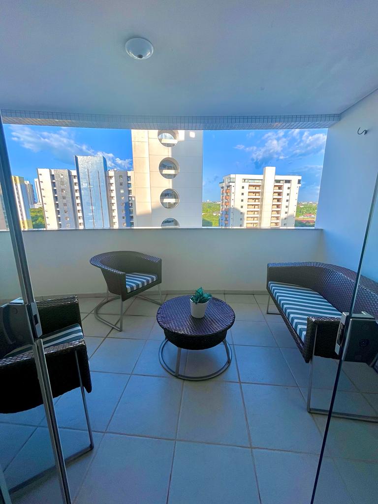 Apartamento à venda com 3 quartos, 268m² - Foto 2