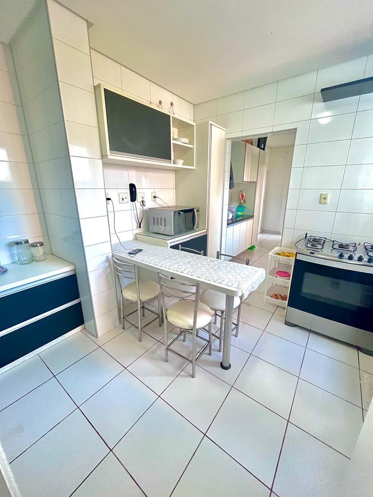 Apartamento à venda com 3 quartos, 268m² - Foto 16