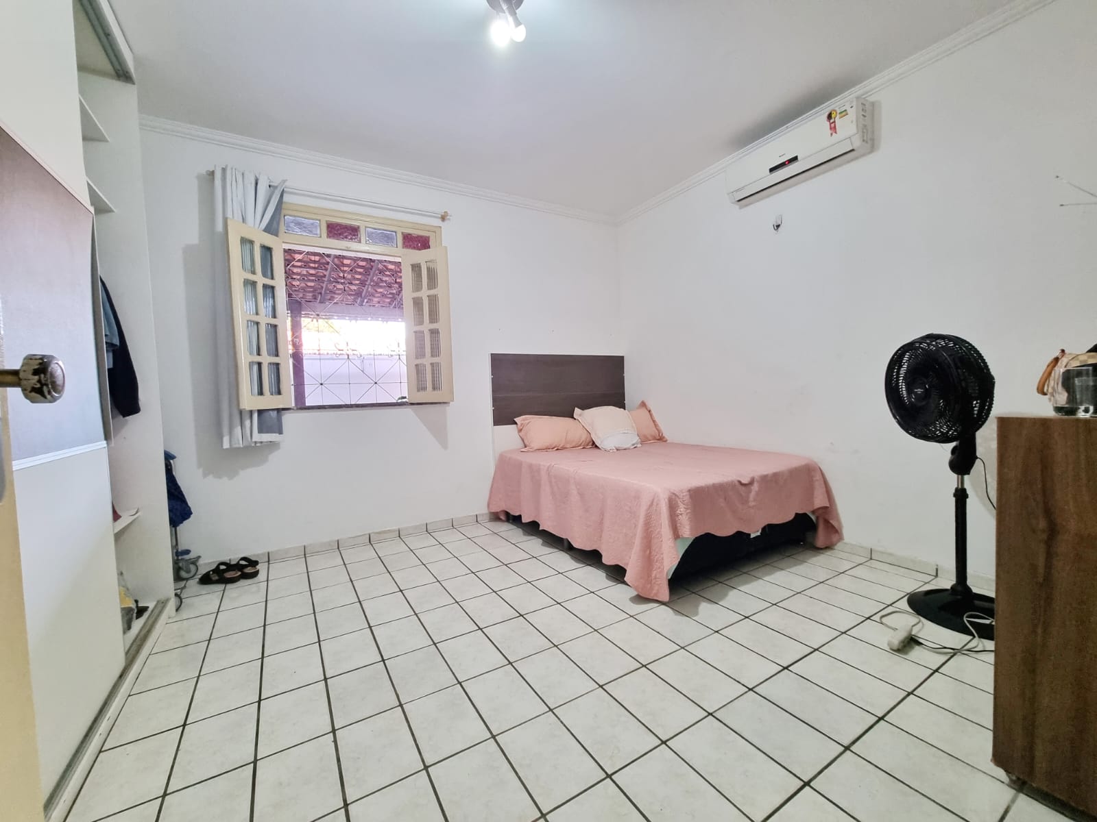 Casa à venda com 3 quartos, 150m² - Foto 7