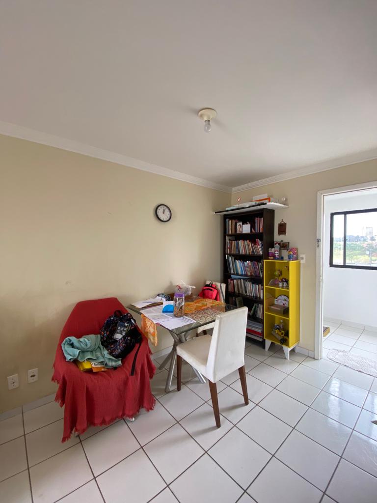 Apartamento à venda com 2 quartos, 56m² - Foto 2