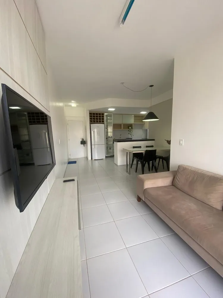 Apartamento, 3 quartos, 80 m² - Foto 2