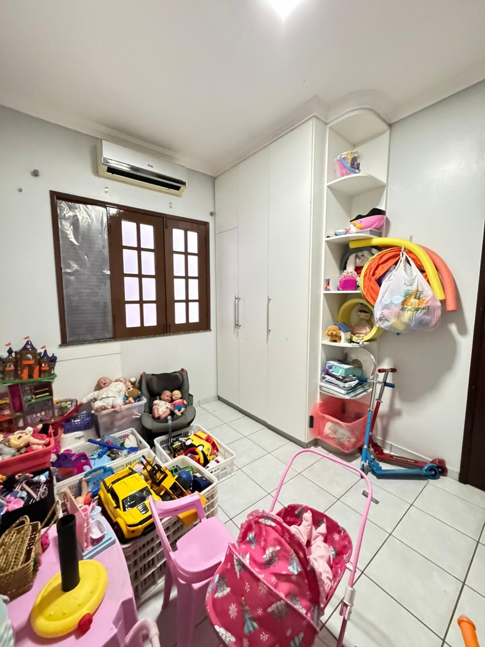 Casa de Condomínio à venda com 3 quartos, 180m² - Foto 5