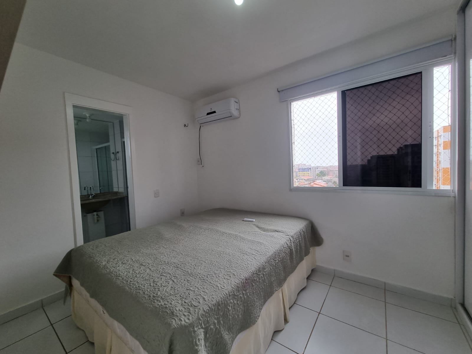 Apartamento à venda com 3 quartos, 87m² - Foto 10