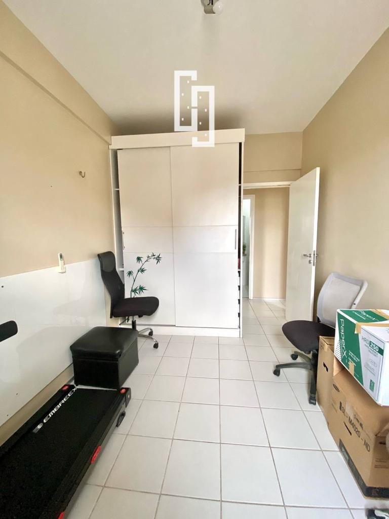 Apartamento à venda com 3 quartos, 94m² - Foto 6