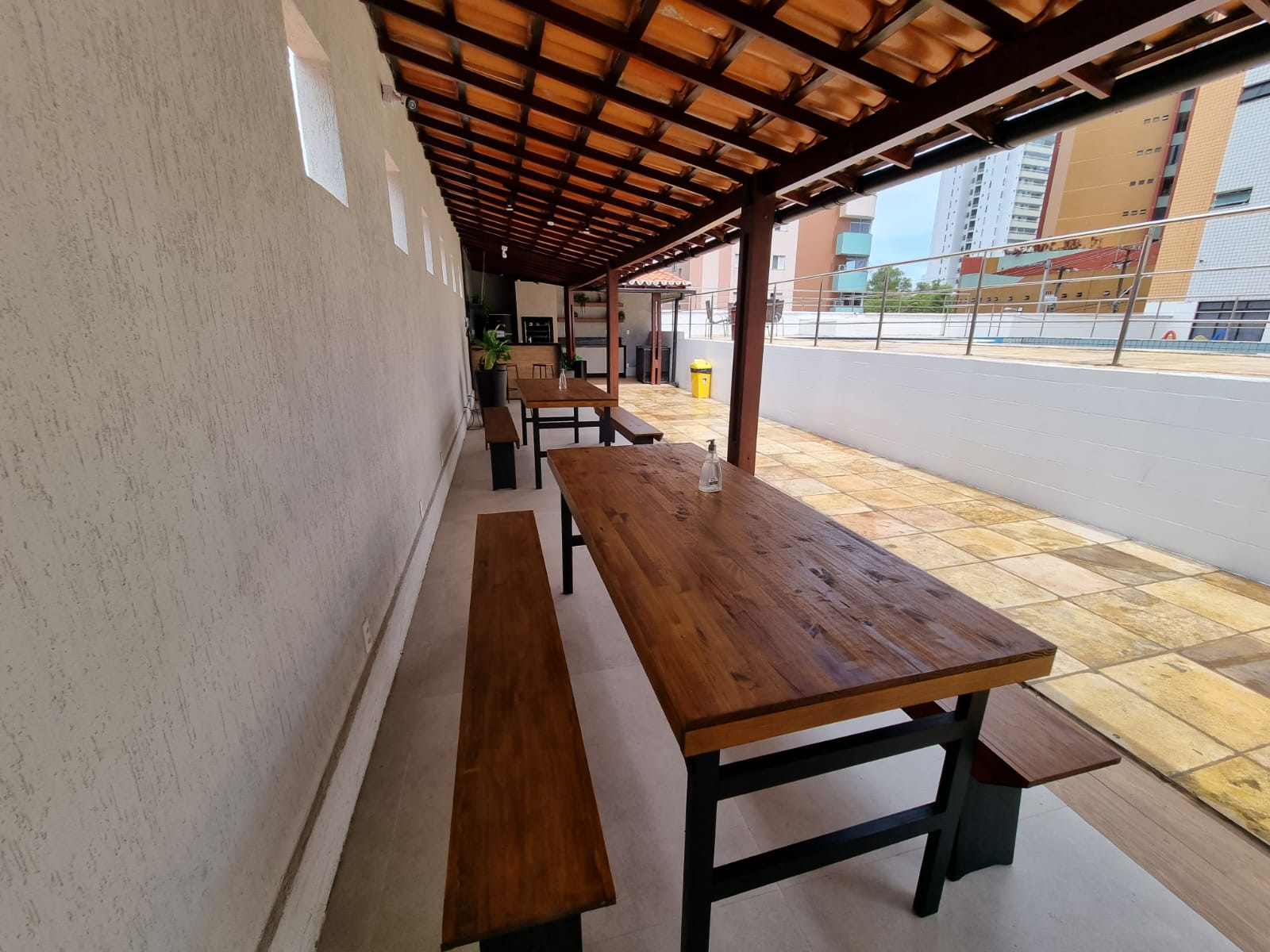 Apartamento à venda com 3 quartos, 200m² - Foto 18