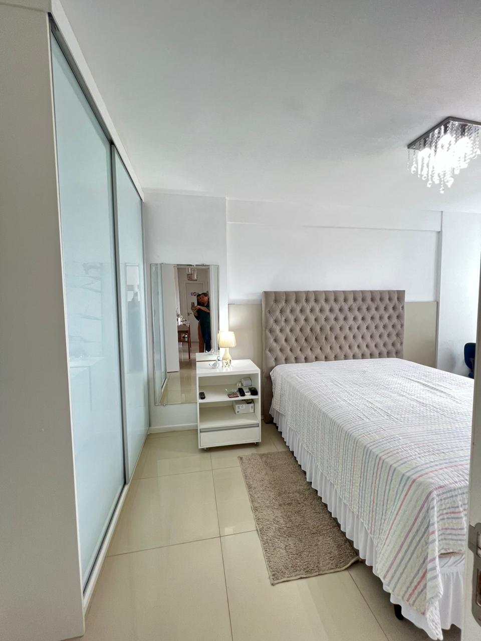 Apartamento à venda com 2 quartos, 61m² - Foto 3