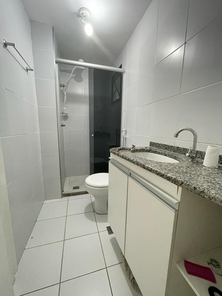 Apartamento à venda com 3 quartos, 74m² - Foto 3