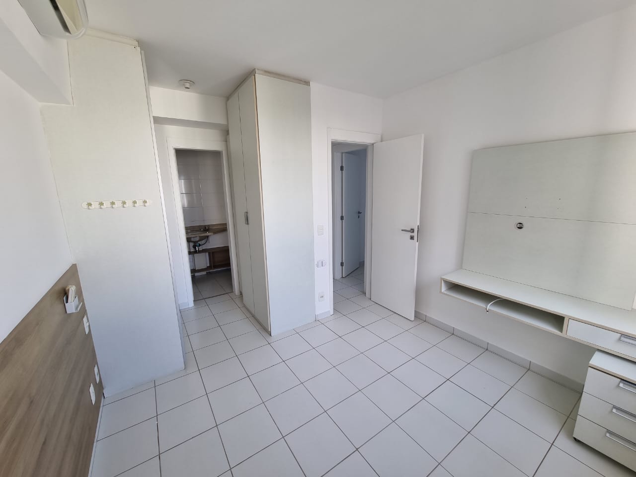 Apartamento para alugar com 3 quartos, 94m² - Foto 19