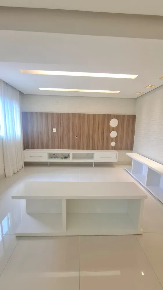 Apartamento, 3 quartos, 217 m² - Foto 2