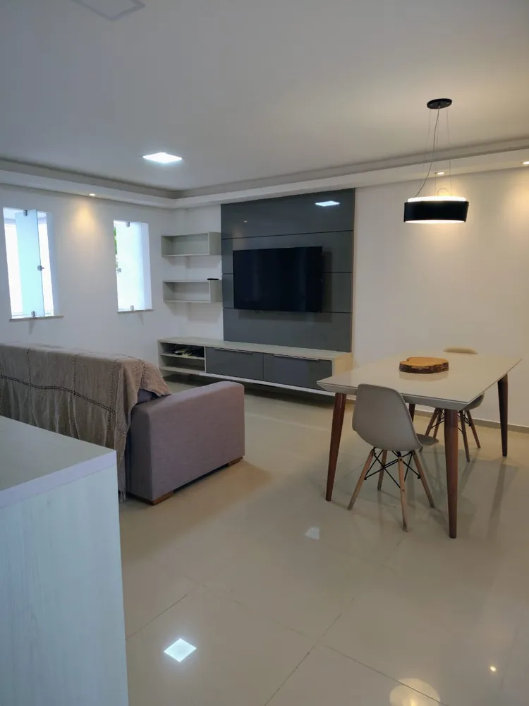 Apartamento, 3 quartos, 150 m² - Foto 1