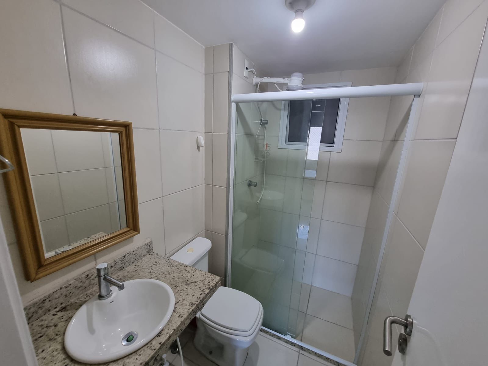 Apartamento à venda com 2 quartos, 65m² - Foto 8