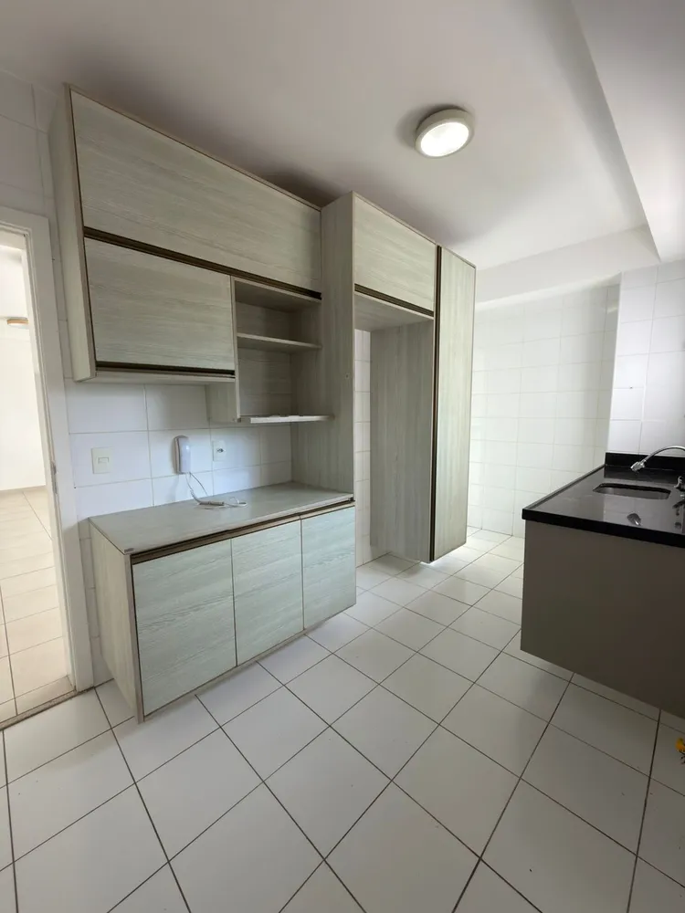 Apartamento, 3 quartos, 131 m² - Foto 2
