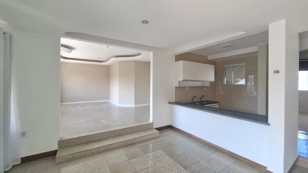 Apartamento, 4 quartos, 240 m² - Foto 2