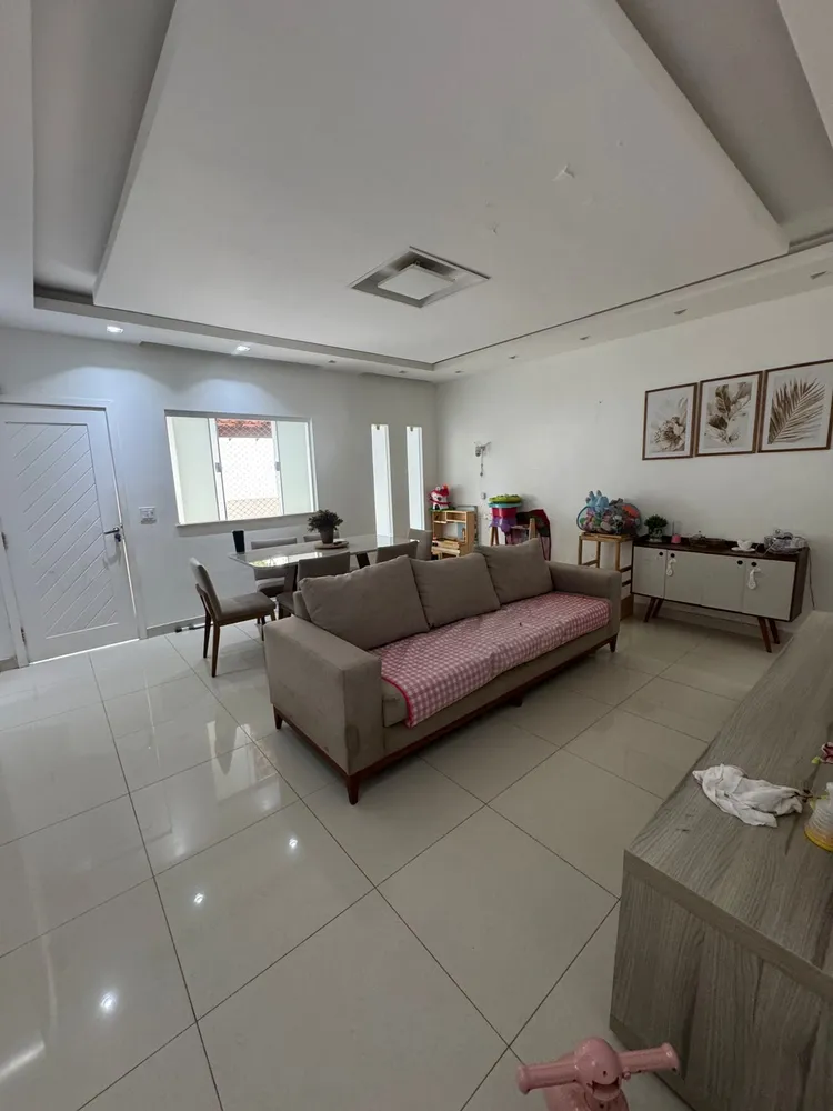 Apartamento, 3 quartos, 200 m² - Foto 1