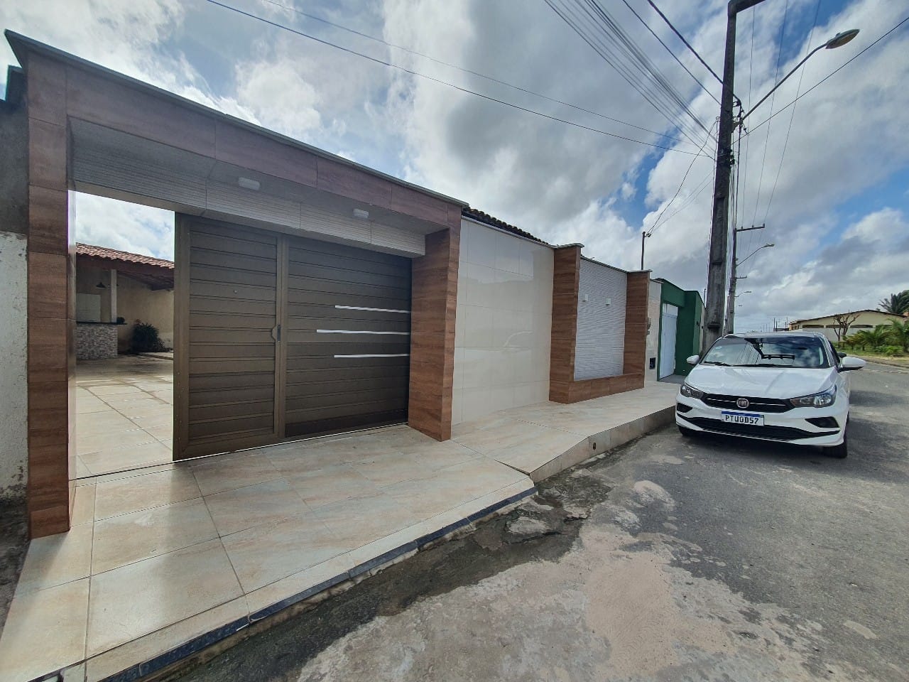 Casa de Condomínio à venda com 2 quartos, 65m² - Foto 1