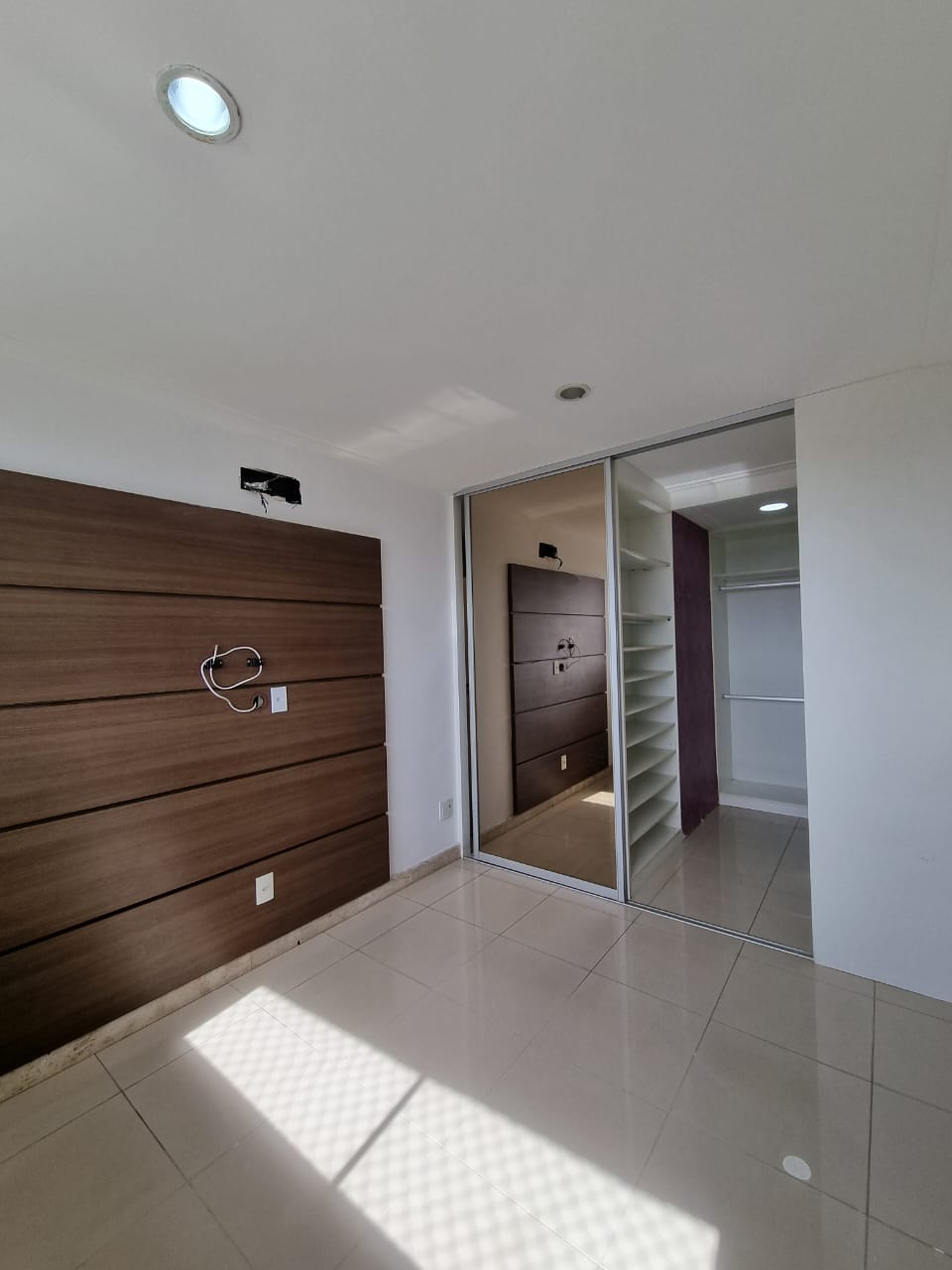 Apartamento à venda com 2 quartos, 97m² - Foto 6