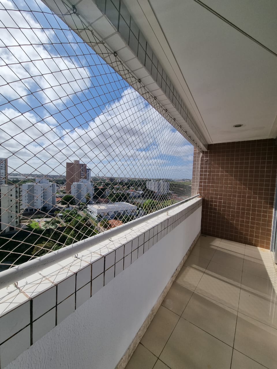 Apartamento à venda com 2 quartos, 97m² - Foto 4