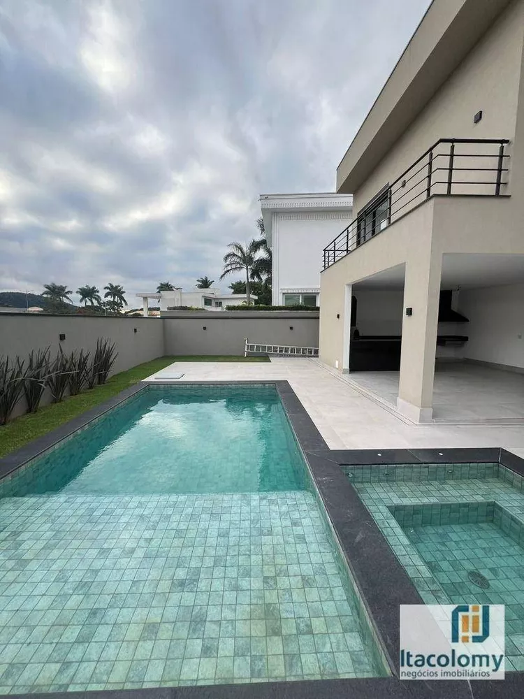 Casa de Condomínio à venda com 5 quartos, 435m² - Foto 8