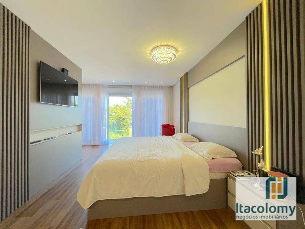 Casa de Condomínio, 4 quartos - Foto 1