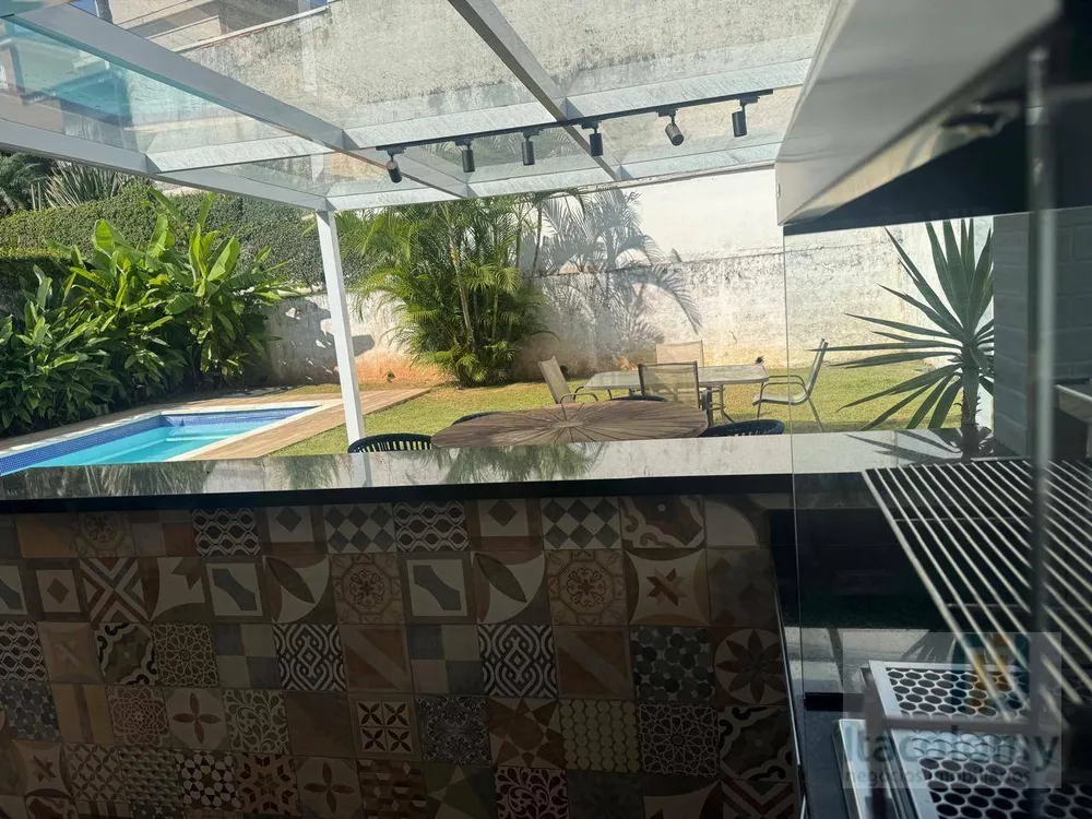 Casa de Condomínio, 4 quartos - Foto 1