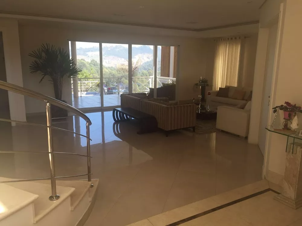 Casa de Condomínio à venda com 4 quartos, 600m² - Foto 8