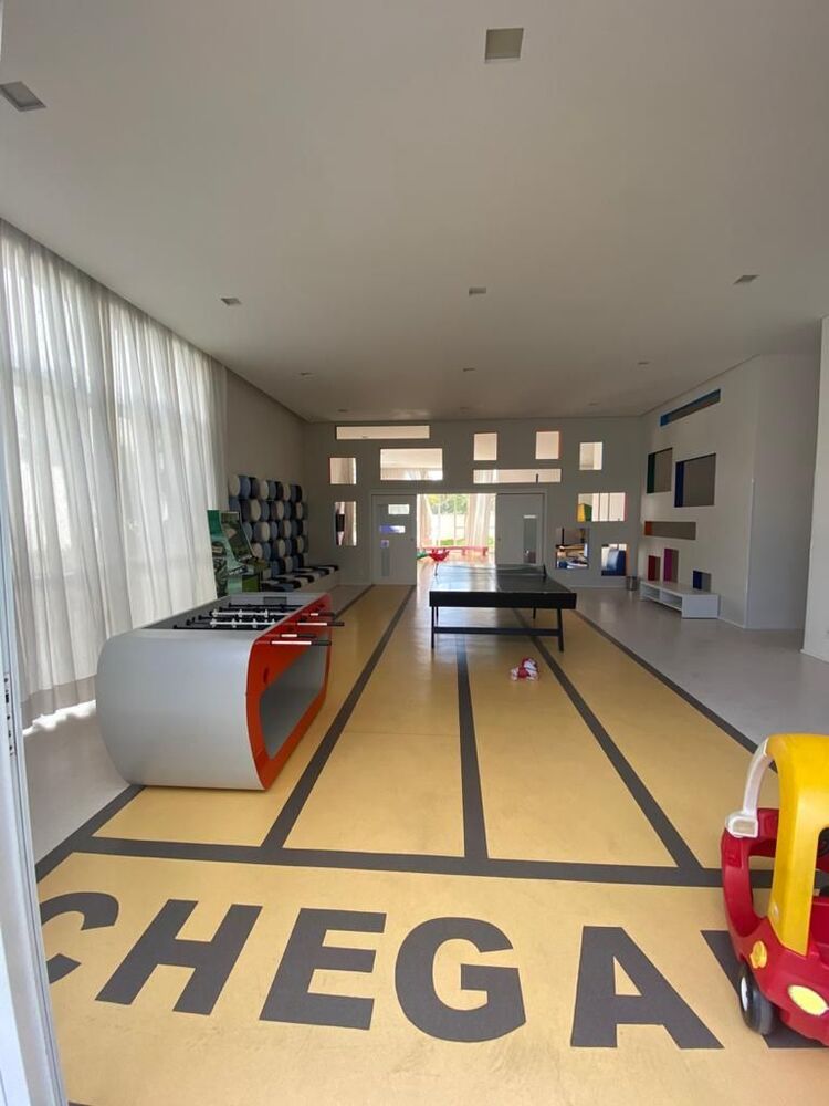 Apartamento, 4 quartos, 261 m² - Foto 1