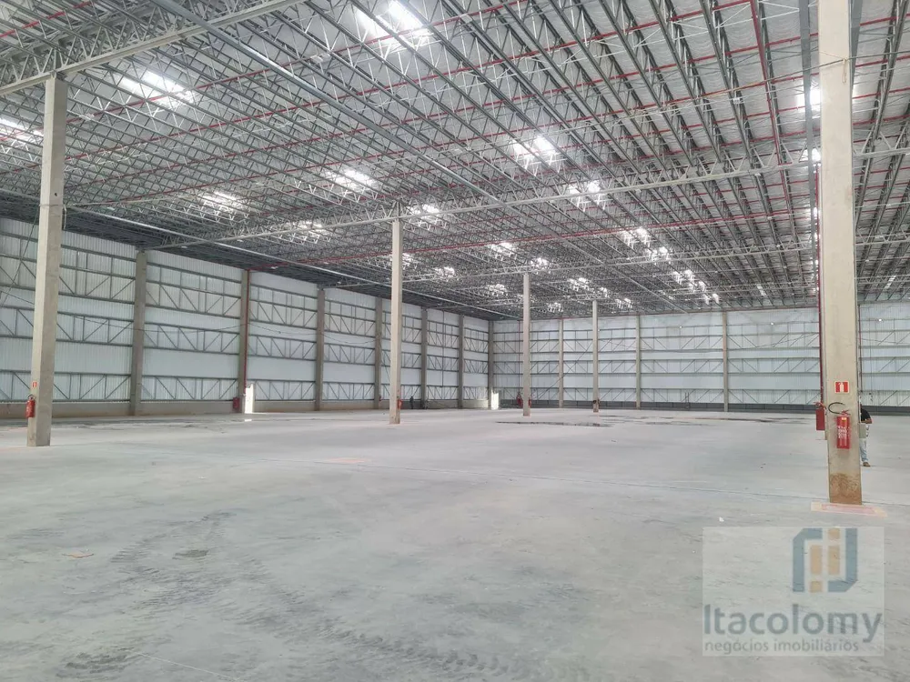 Depósito-Galpão, 8183 m² - Foto 2