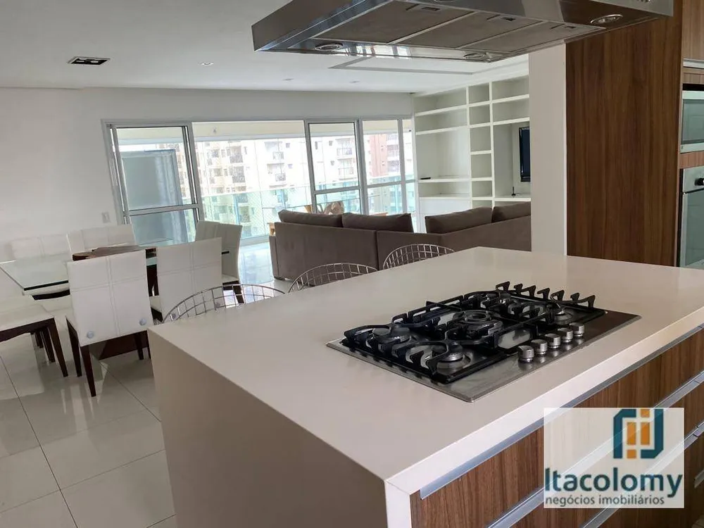 Apartamento, 3 quartos, 212 m² - Foto 2