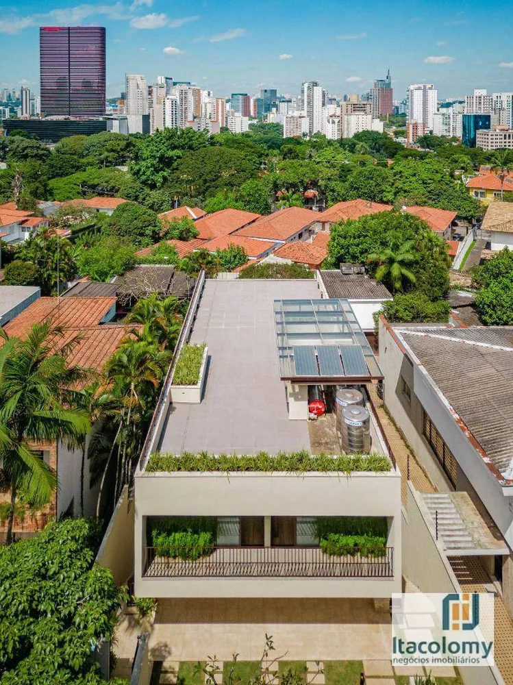 Casa à venda com 4 quartos, 560m² - Foto 13