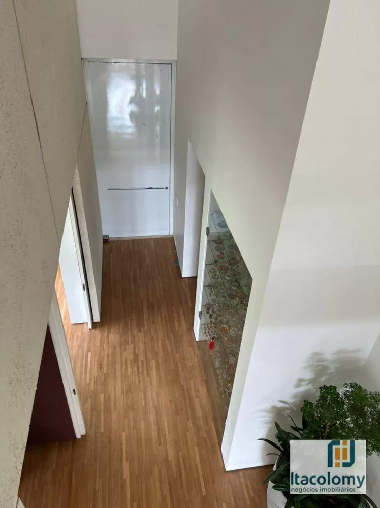 Casa de Condomínio à venda com 3 quartos, 570m² - Foto 10