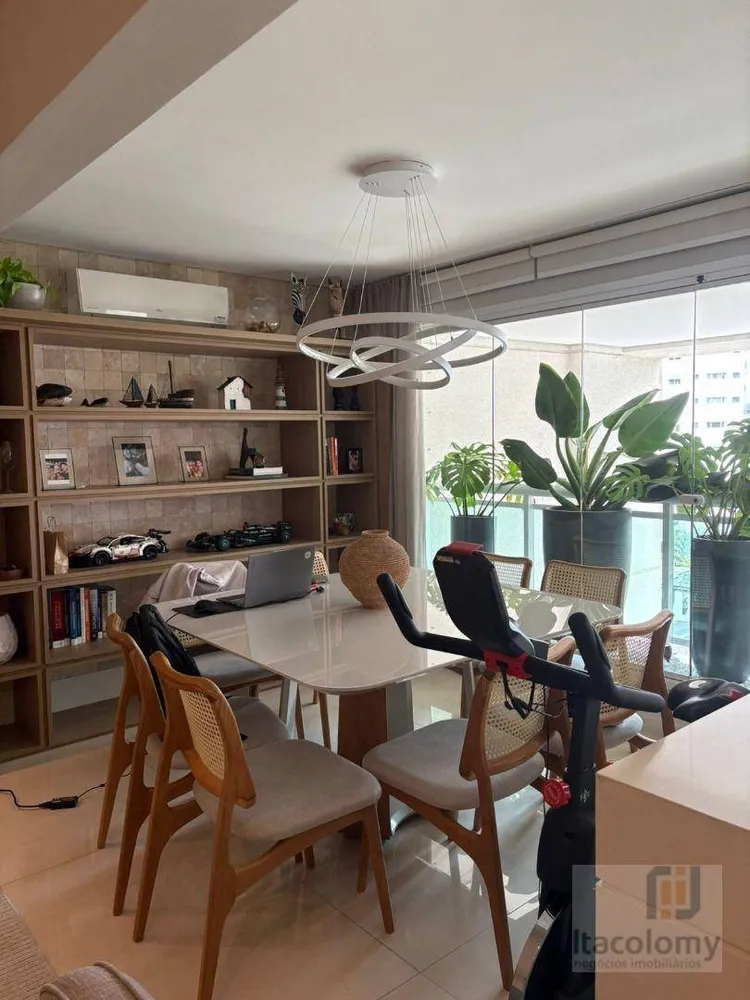 Apartamento, 3 quartos, 178 m² - Foto 4