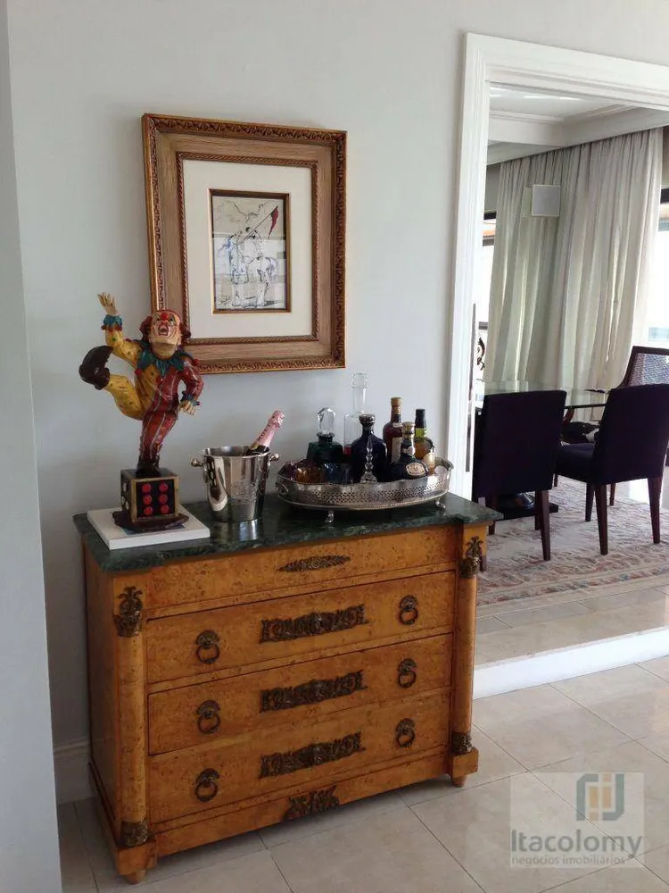 Apartamento, 3 quartos, 400 m² - Foto 9