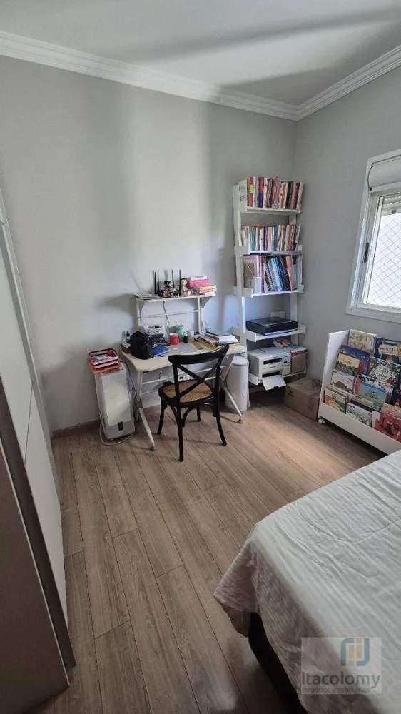 Apartamento, 3 quartos, 139 m² - Foto 2
