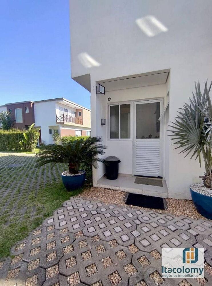 Casa de Condomínio à venda com 4 quartos, 192m² - Foto 1