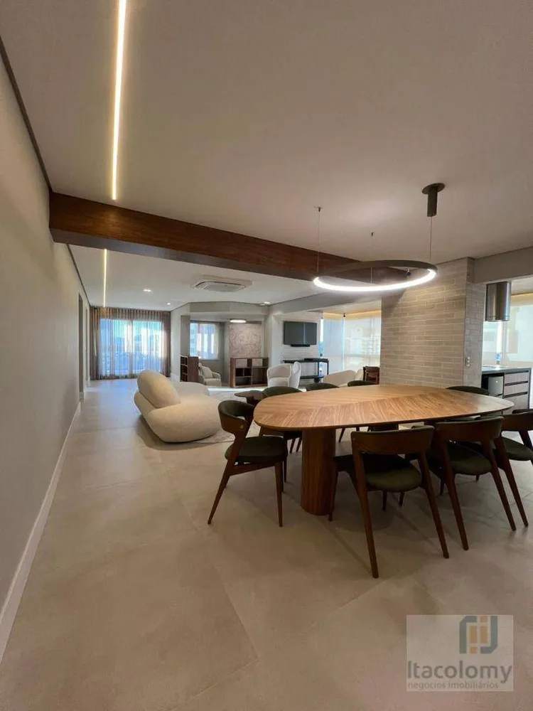 Apartamento, 3 quartos, 288 m² - Foto 1