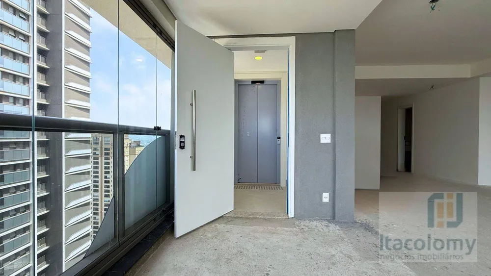 Apartamento, 3 quartos, 175 m² - Foto 2