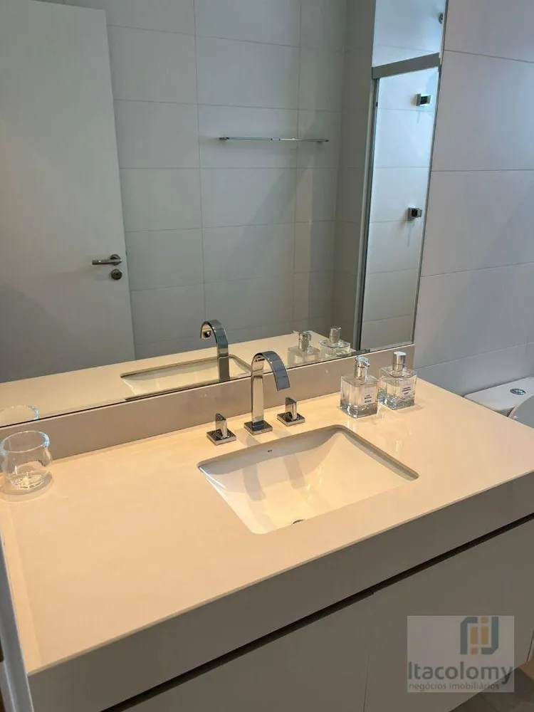 Apartamento, 3 quartos, 285 m² - Foto 2