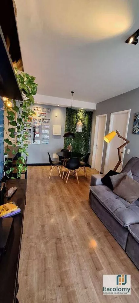 Apartamento à venda com 1 quarto, 50m² - Foto 4