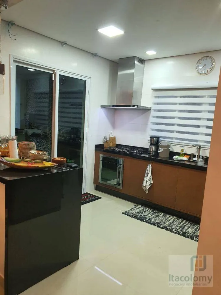 Casa, 5 quartos, 300 m² - Foto 10