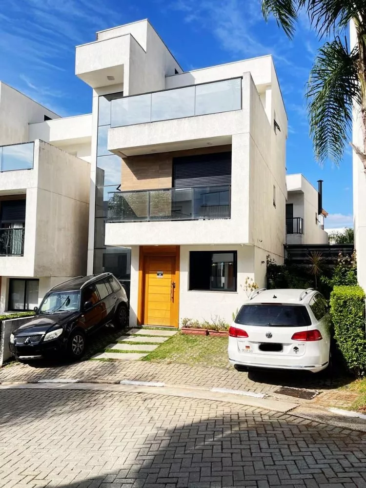 Casa de Condomínio à venda com 3 quartos, 150m² - Foto 1