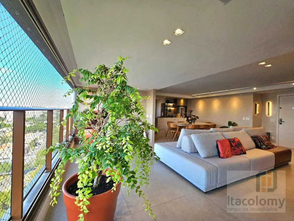 Apartamento, 3 quartos, 146 m² - Foto 1
