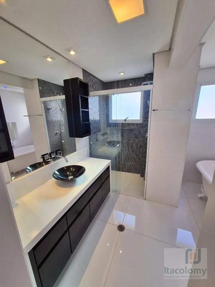 Apartamento, 3 quartos, 261 m² - Foto 4