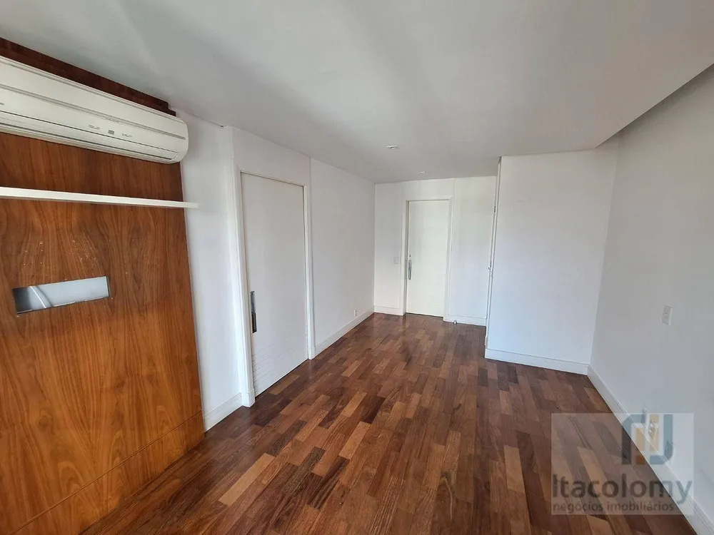 Apartamento, 3 quartos, 261 m² - Foto 5
