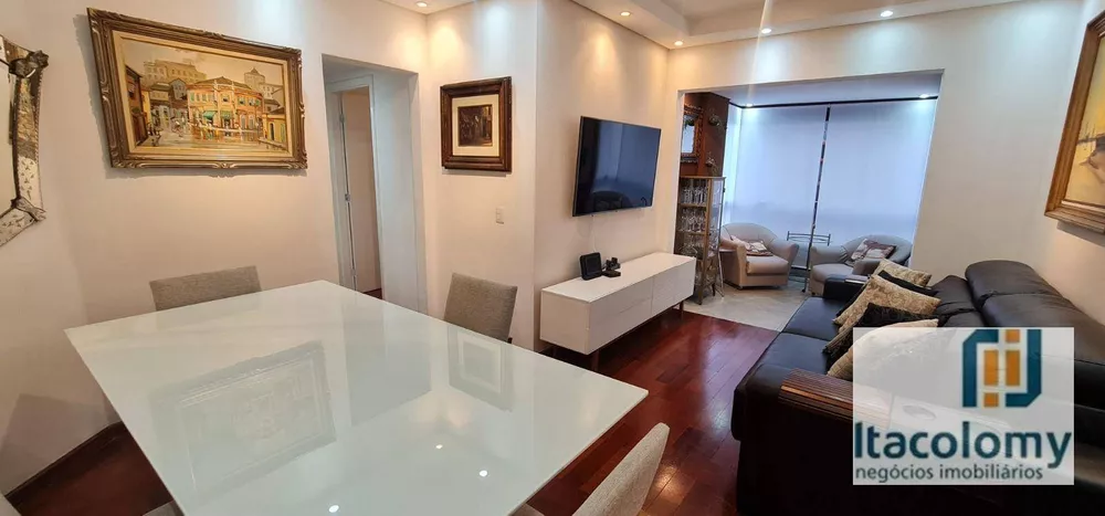 Apartamento à venda com 3 quartos, 84m² - Foto 2