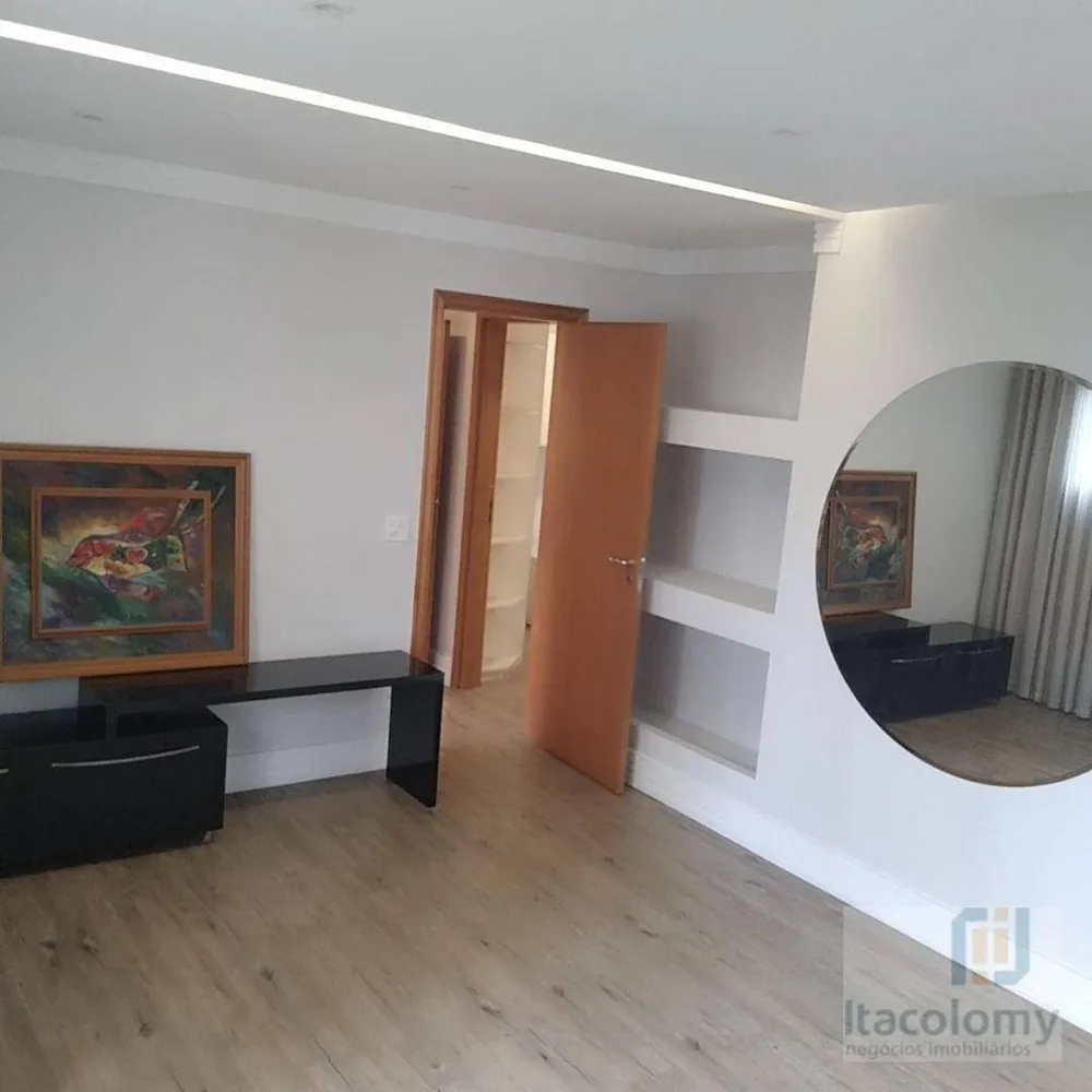 Apartamento, 3 quartos, 139 m² - Foto 1