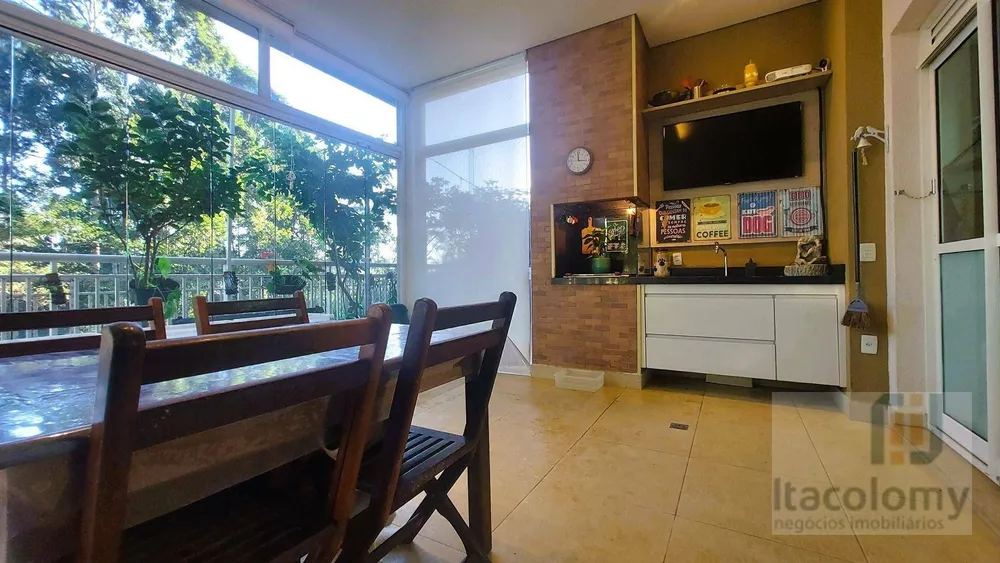 Apartamento, 3 quartos, 242 m² - Foto 6