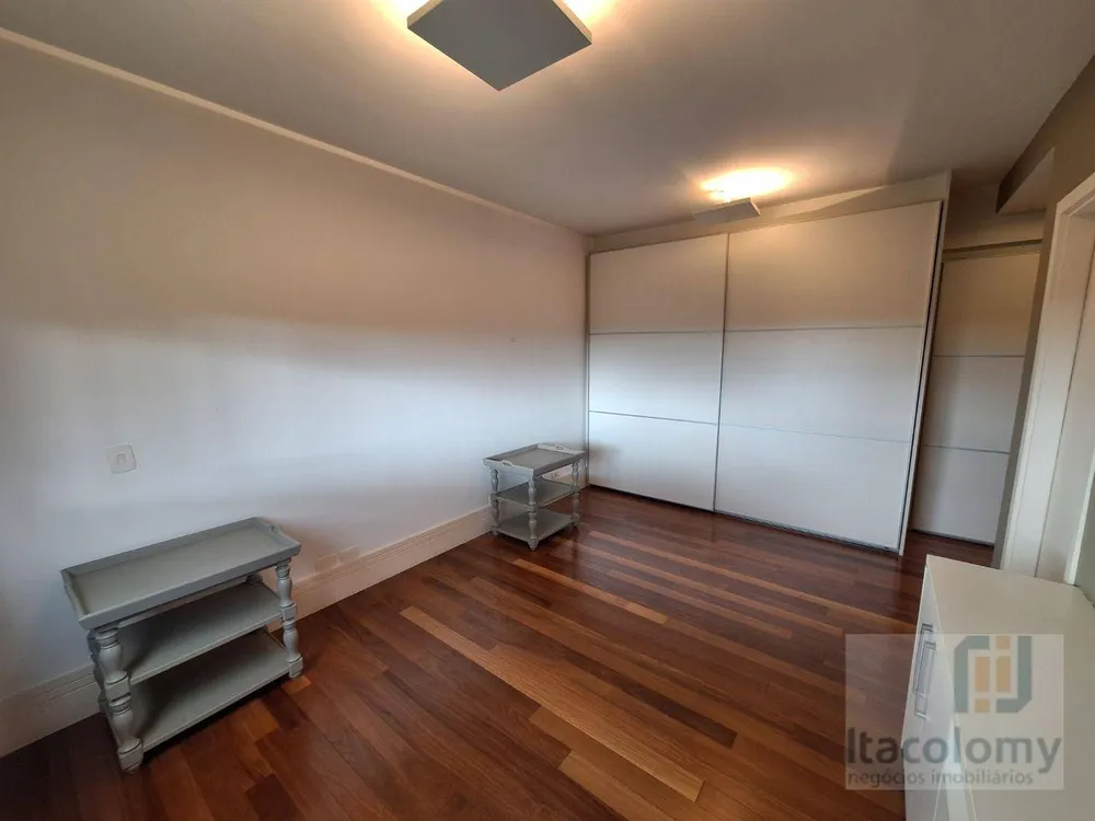Apartamento, 3 quartos, 181 m² - Foto 4